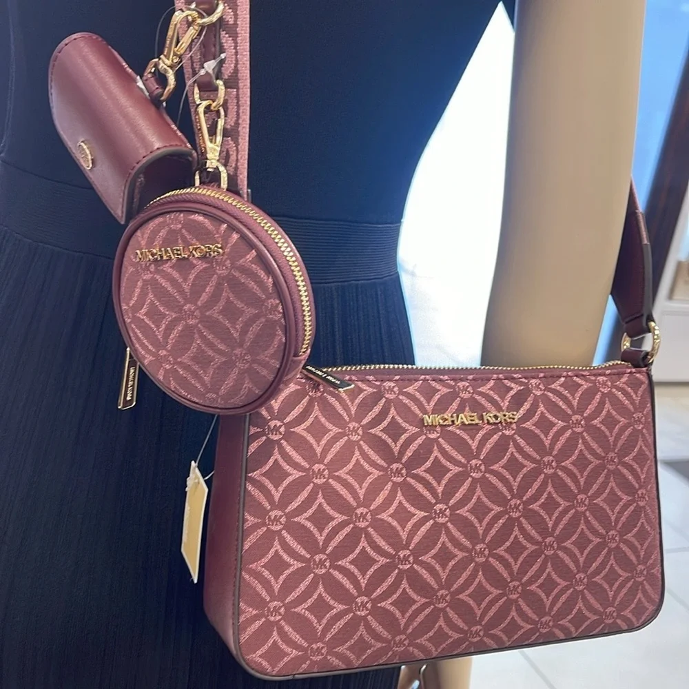 MICHAEL KORS Jet Set Travel Small Logo Jacquard Crossbody With Tech Attach - NWT - Picture 13 of 16